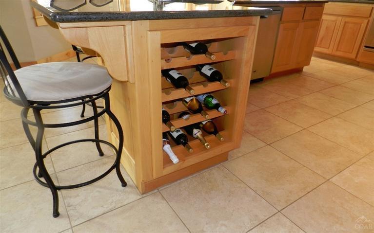 Skyliner Summit - Residential