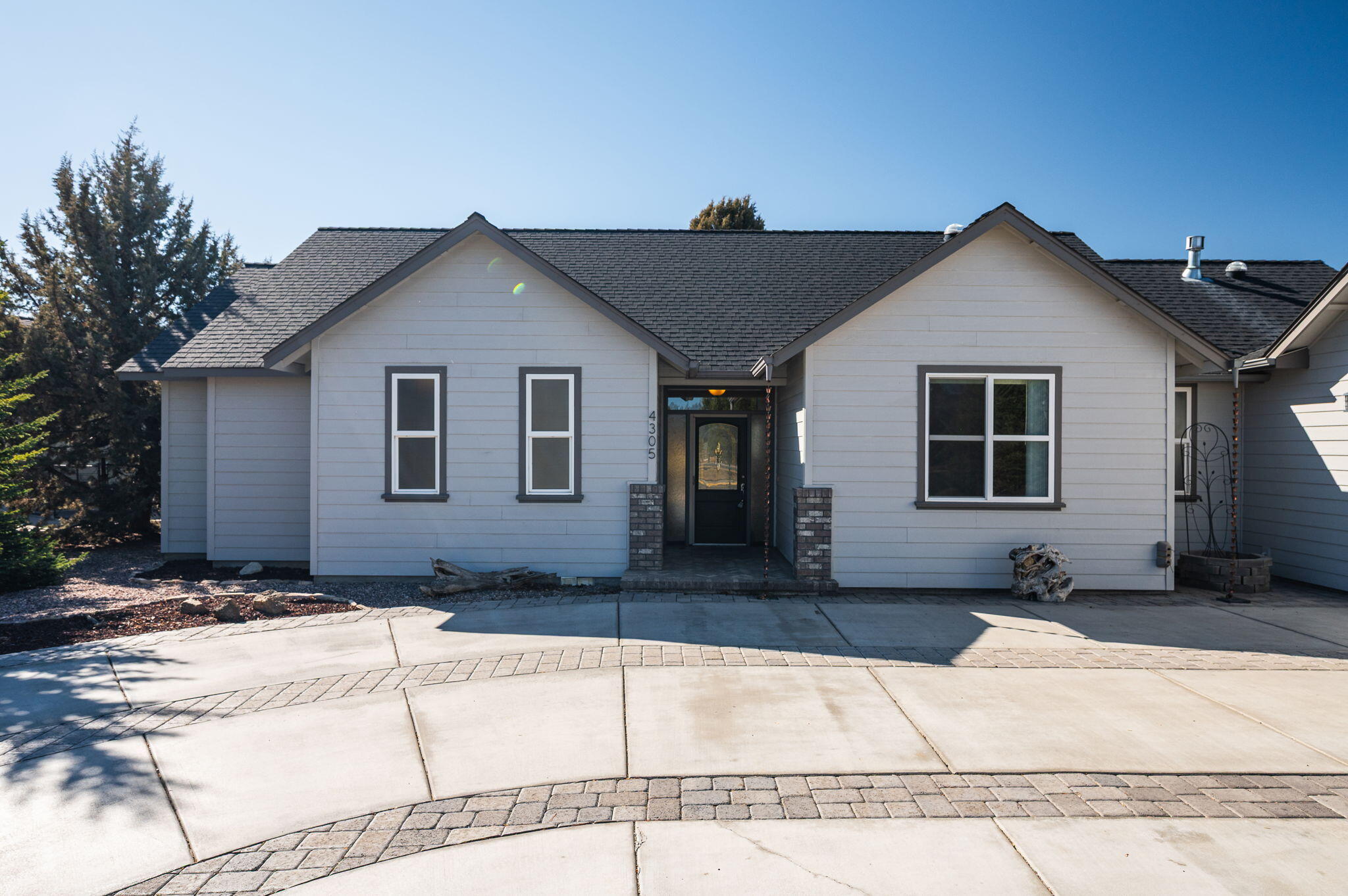 4305 SW Callaway Court