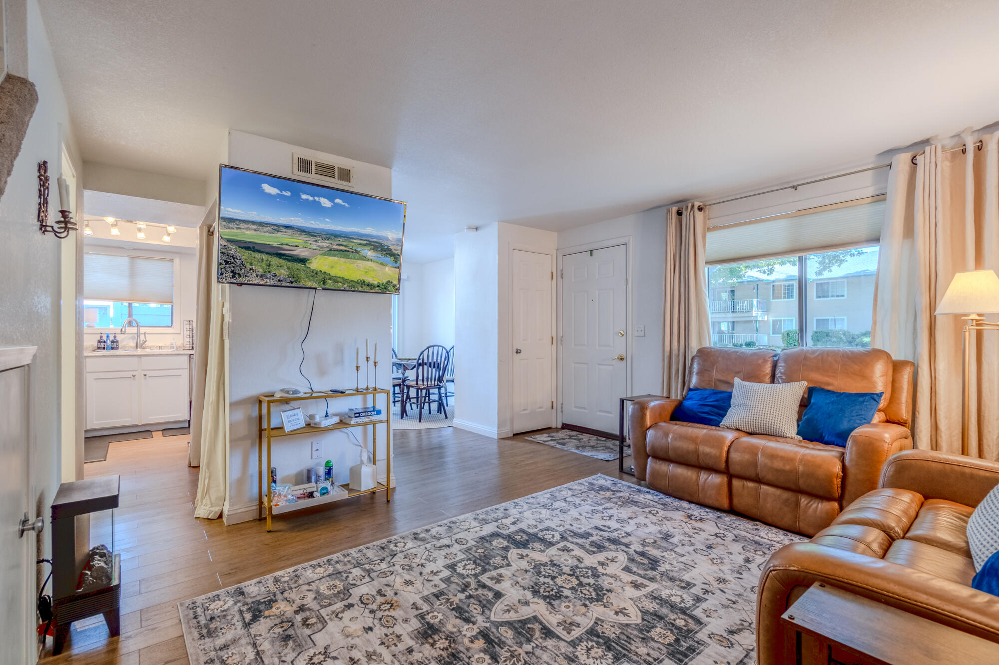 Colonial Park - Residential