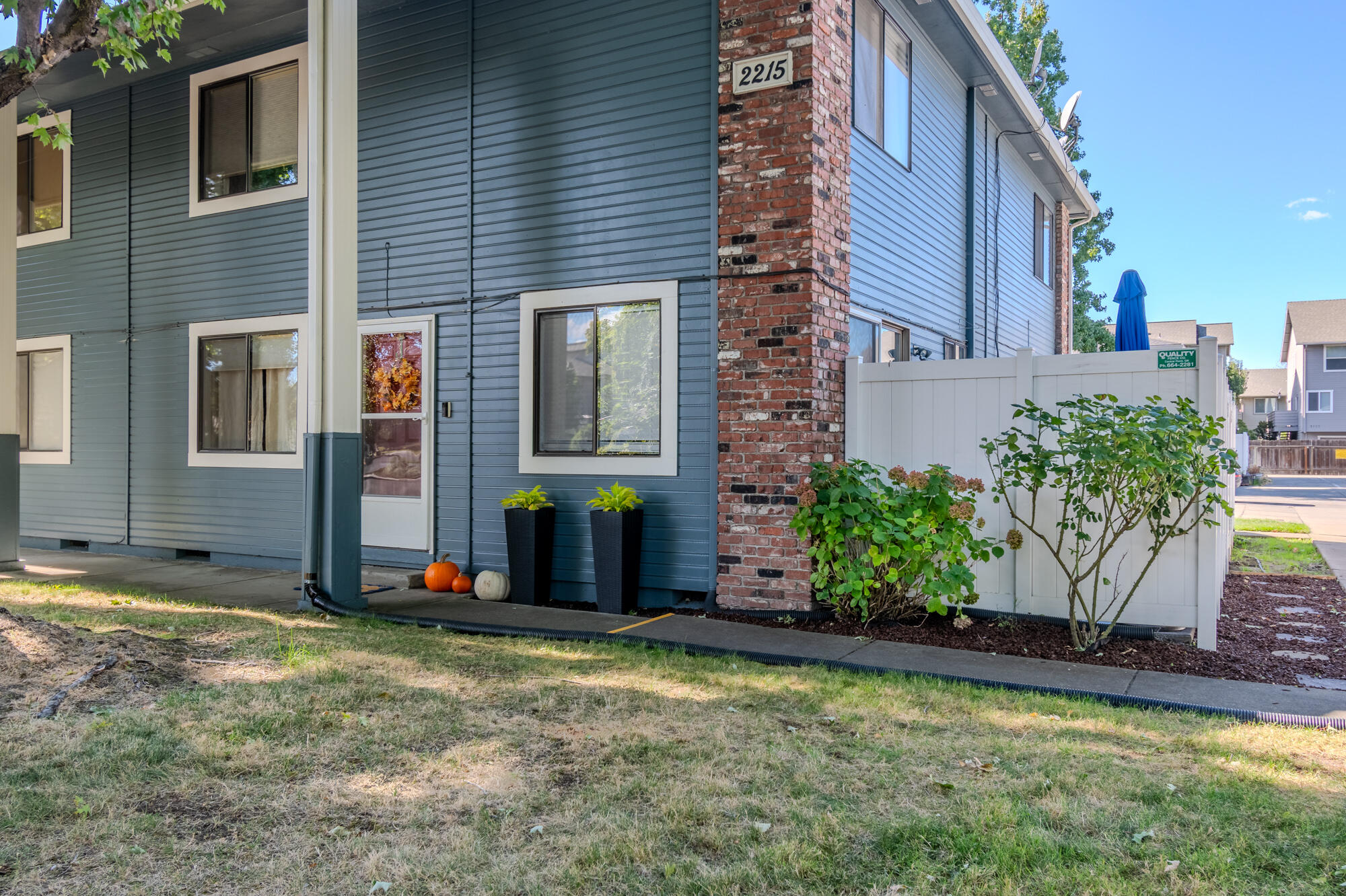 Colonial Park - Residential