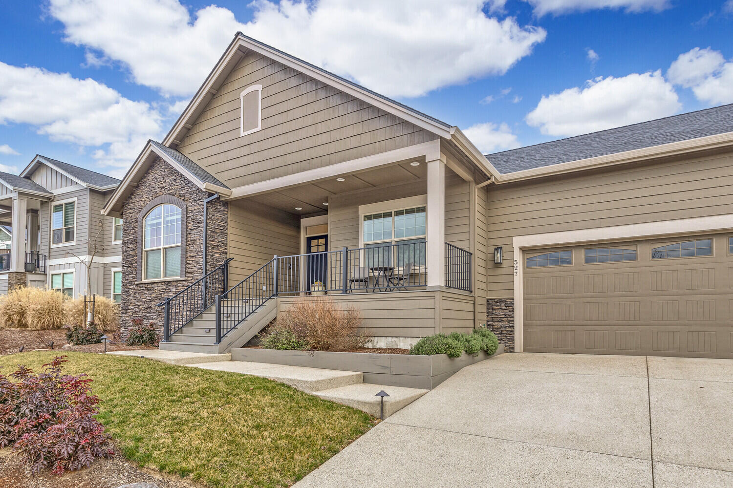 Bella Vista Heights Phases 1 & 2 - Residential