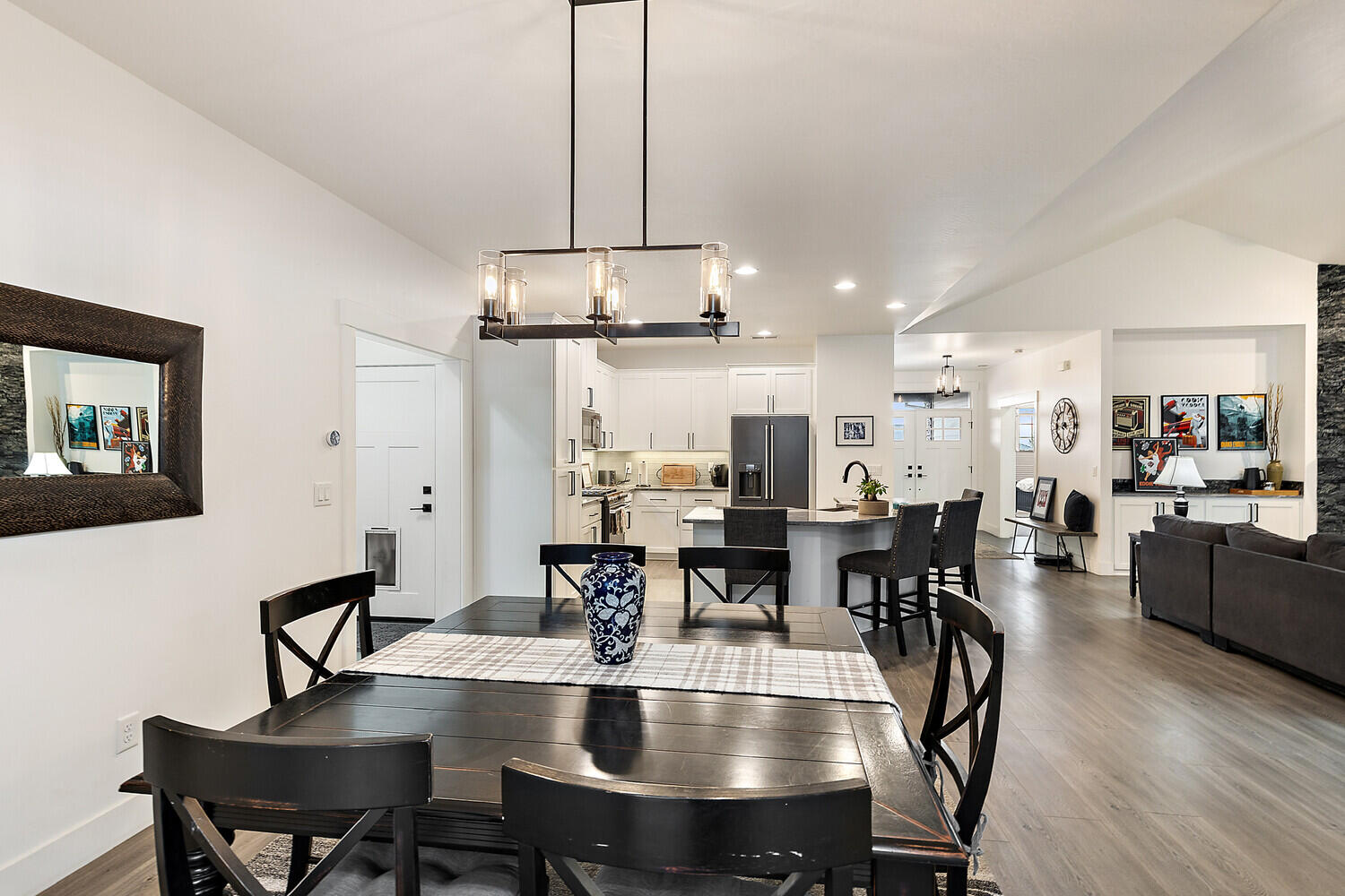 Bella Vista Heights Phases 1 & 2 - Residential