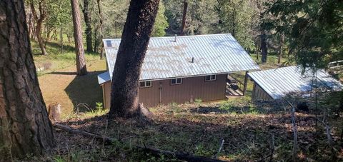 Tiny photo for 11238 E Evans Creek Road, Rogue River, OR 97537 (MLS # 220215863)