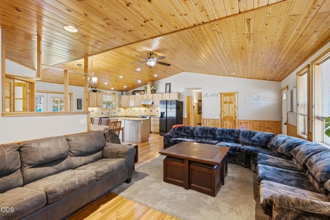 Tiny photo for 15956 Mt View Lane, La Pine, OR 97739 (MLS # 220225651)