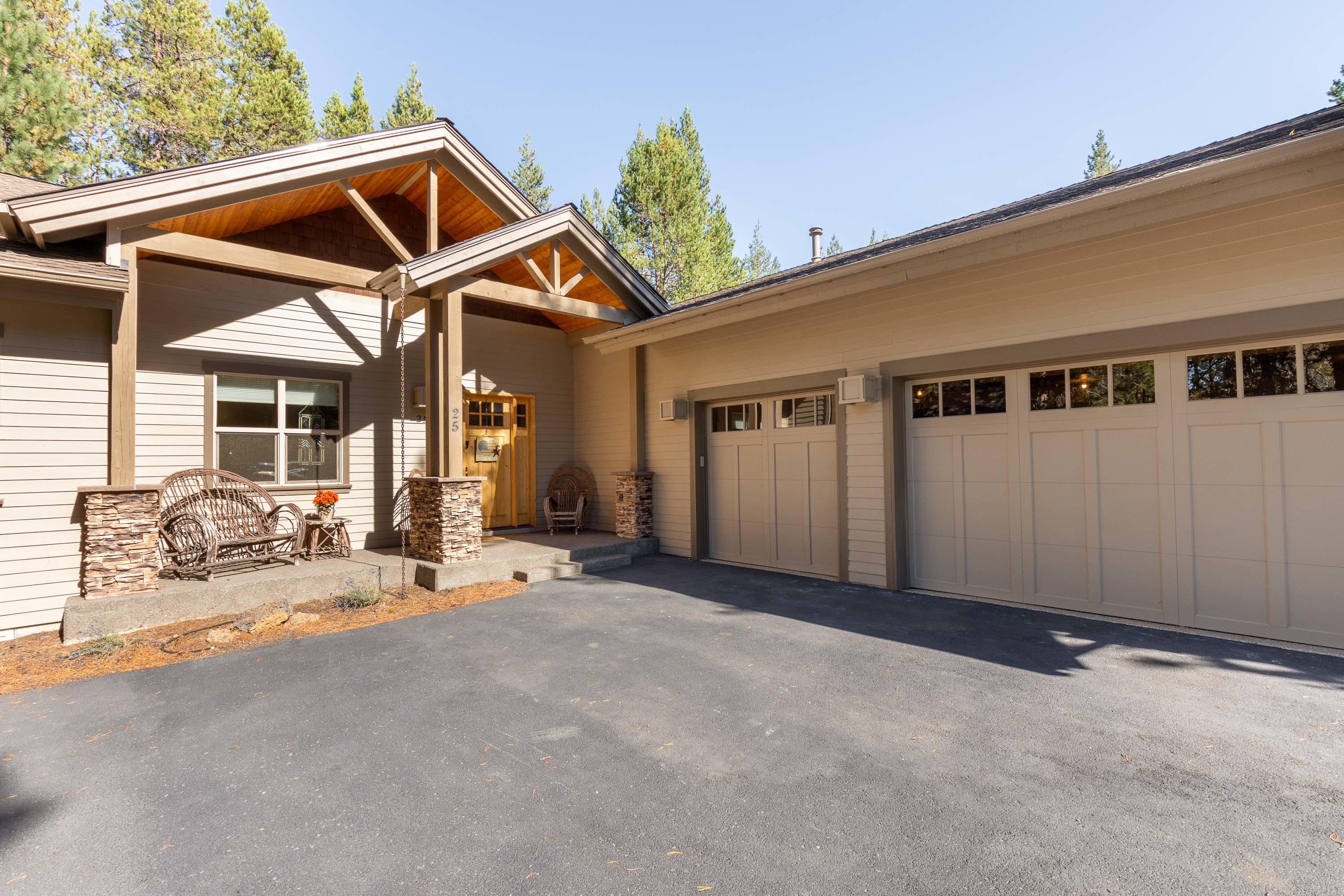 Fairway Crest Village - Residential