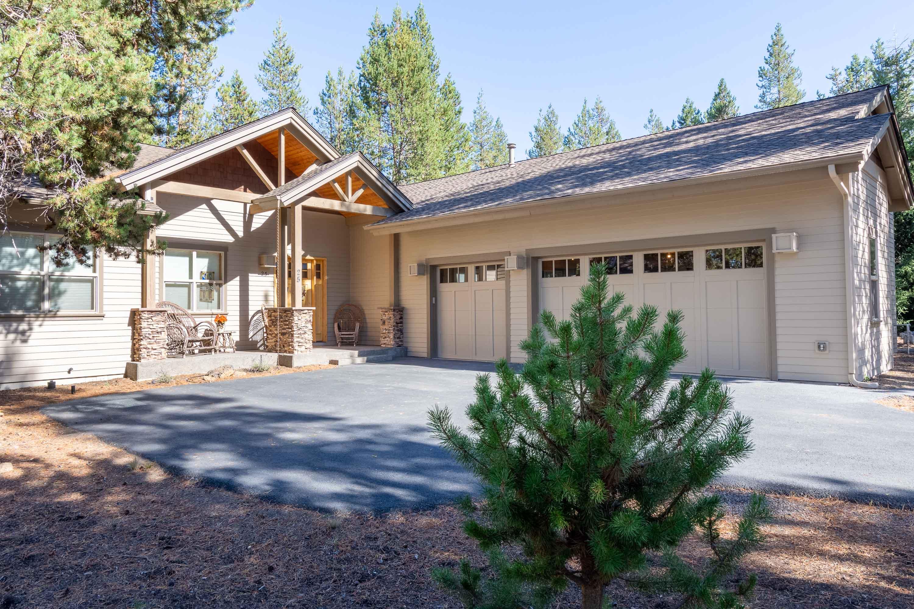 Fairway Crest Village - Residential