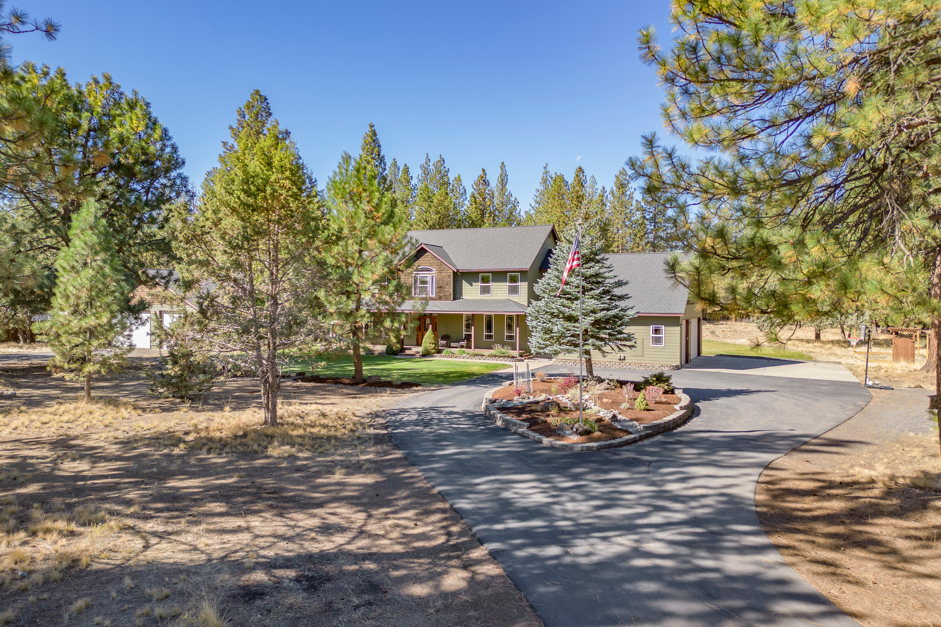 River Bend Estate - Residential