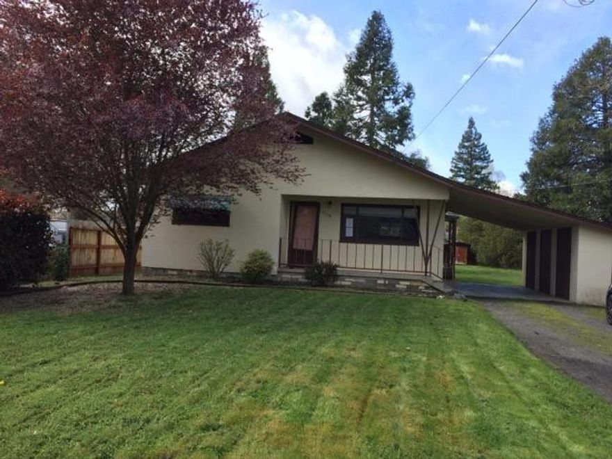 Here is a cute 2 bedroom 2 bath house with approx. 1076 square feet and stucco exterior. This home sits on a large 0.28 acre lot very close to the Rogue River. The home has wood floors in living room and a nice master suite with french doors to the backyard. All information is deemed reliable but not verified; anyone considering purchasing this property should perform their own investigation into the uses and condition of the property.