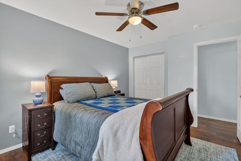 Tiny photo for 1055 SW Kokanee Lane, Grants Pass, OR 97527 (MLS # 220217145)