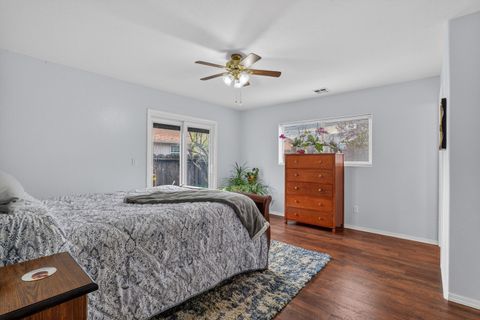 Tiny photo for 1055 SW Kokanee Lane, Grants Pass, OR 97527 (MLS # 220217145)