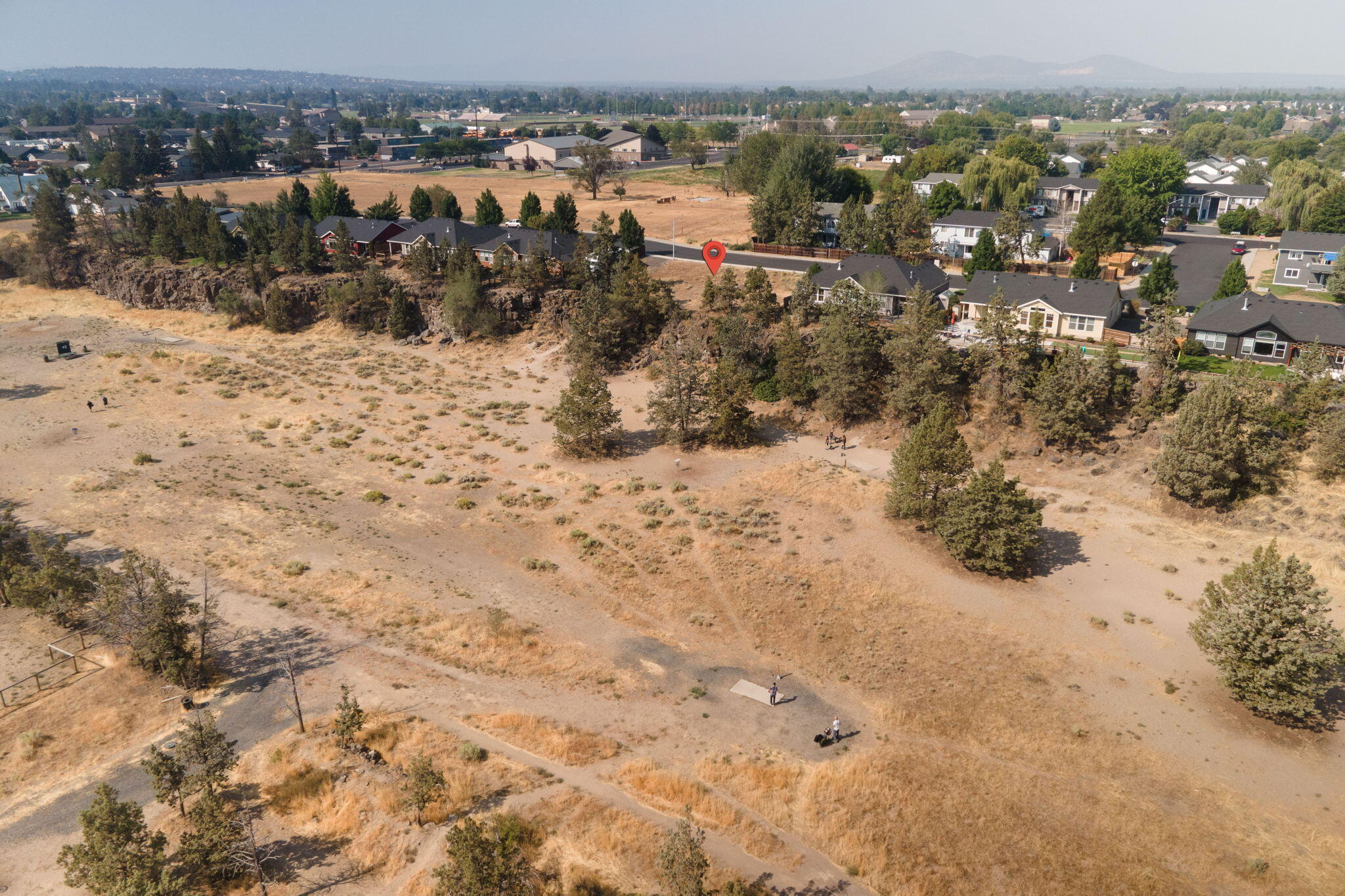 320 NW 16th Place