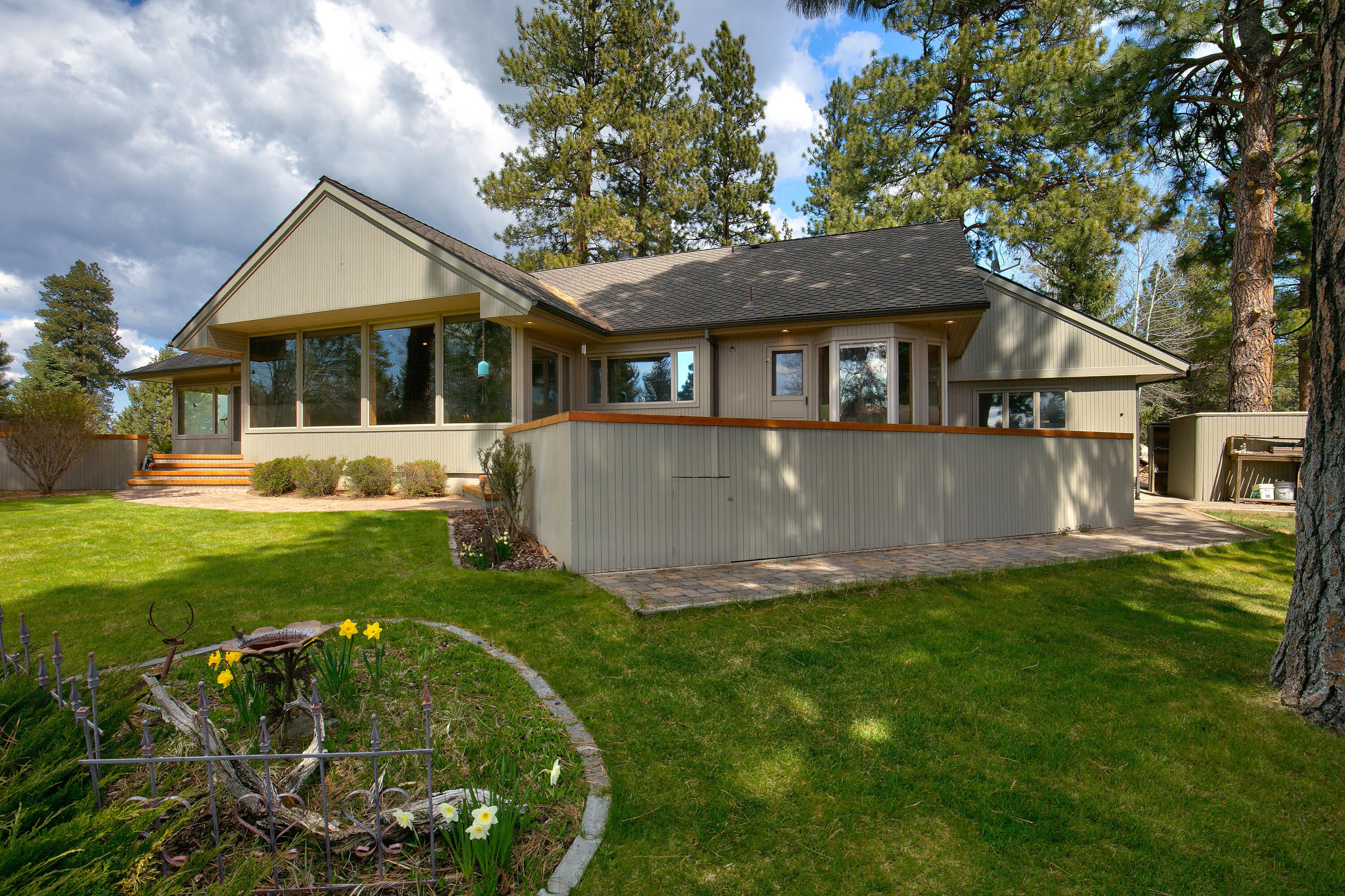 69033 Barclay Court