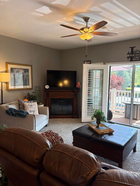 Tiny photo for 1827 SW Hungry Hill Drive, Grants Pass, OR 97527 (MLS # 220220125)