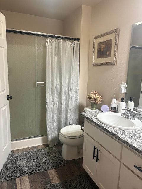 Tiny photo for 1827 SW Hungry Hill Drive, Grants Pass, OR 97527 (MLS # 220220125)