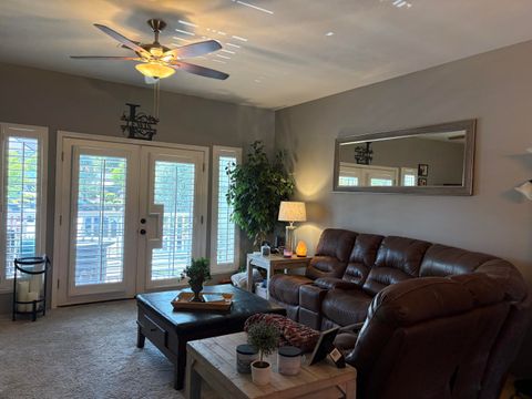 Tiny photo for 1827 SW Hungry Hill Drive, Grants Pass, OR 97527 (MLS # 220220125)