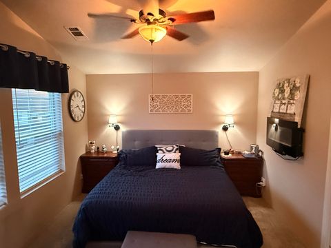 Tiny photo for 1827 SW Hungry Hill Drive, Grants Pass, OR 97527 (MLS # 220220125)