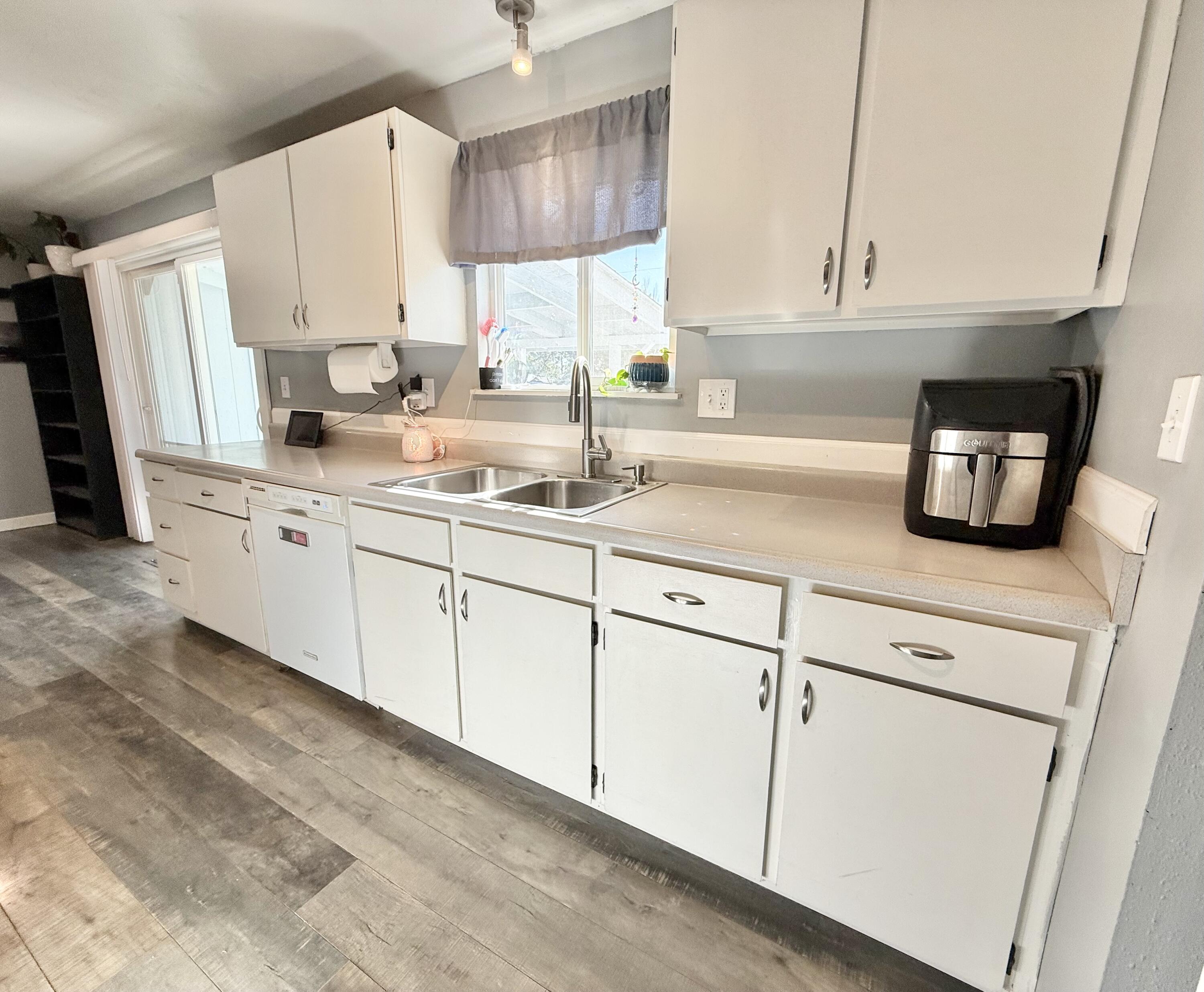 Merrymans' Replat -Vacated Part Of Old Orchard Monor - Residential