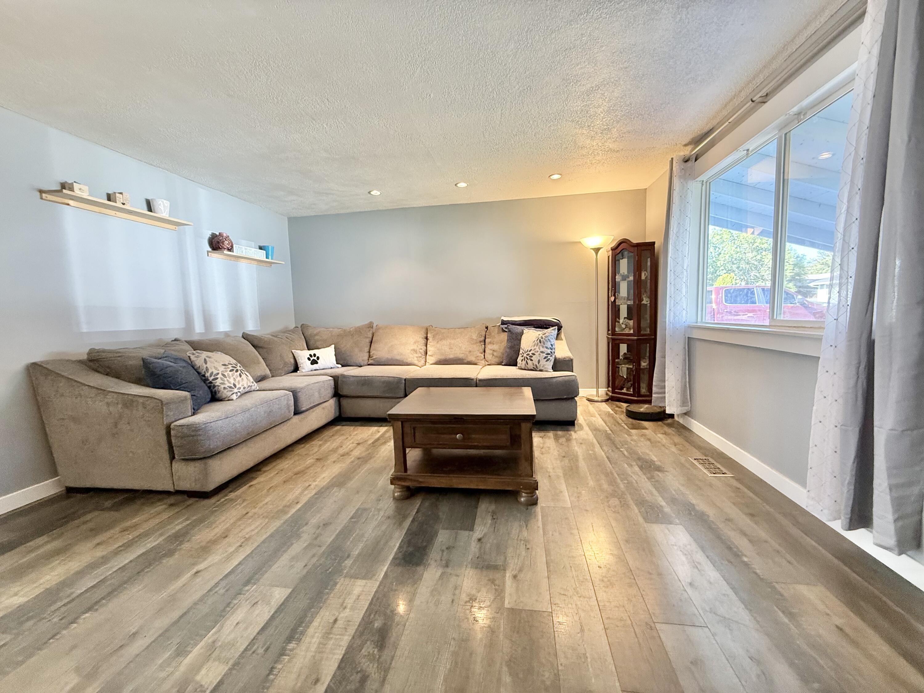 Merrymans' Replat -Vacated Part Of Old Orchard Monor - Residential