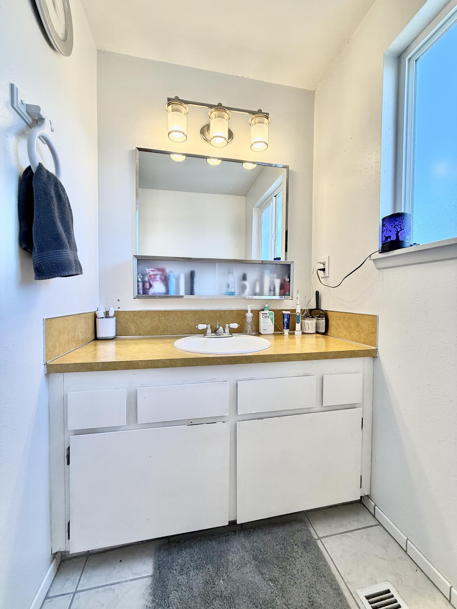 Merrymans' Replat -Vacated Part Of Old Orchard Monor - Residential