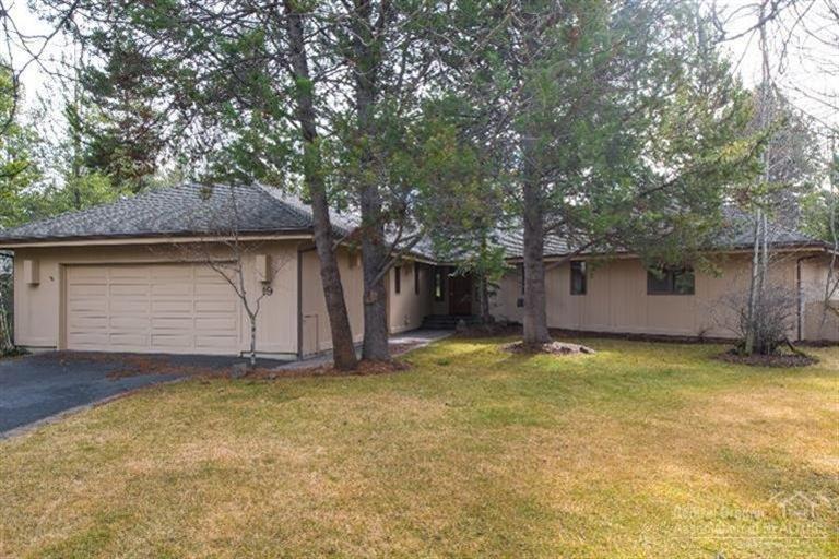 Fairway Crest Village - Residential