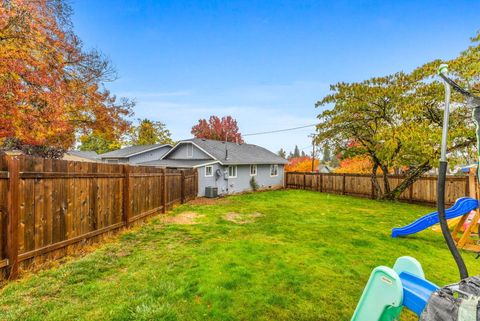 Tiny photo for 1487 SW Fairview Avenue, Dallas, OR 97338 (MLS # 220211693)
