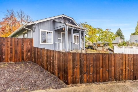 Tiny photo for 1487 SW Fairview Avenue, Dallas, OR 97338 (MLS # 220211693)