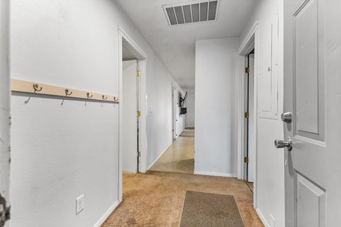 Tiny photo for 1487 SW Fairview Avenue, Dallas, OR 97338 (MLS # 220211693)