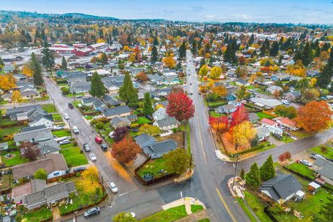 Tiny photo for 1487 SW Fairview Avenue, Dallas, OR 97338 (MLS # 220211693)