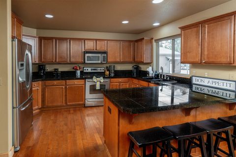 Tiny photo for 17370 Brant Drive, Bend, OR 97707 (MLS # 220217487)