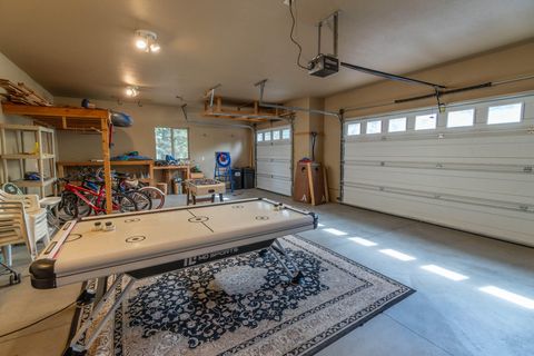 Tiny photo for 17370 Brant Drive, Bend, OR 97707 (MLS # 220217487)