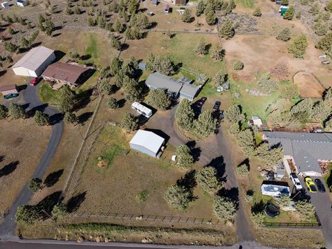 Tiny photo for 5128 SE Sioux Loop, Prineville, OR 97754 (MLS # 220219428)