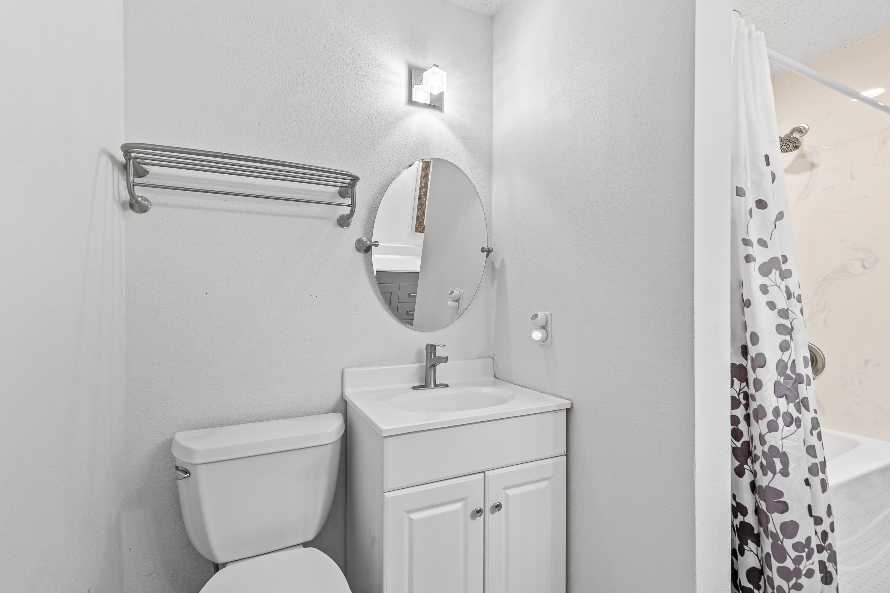 Blossom Hill Terrace Unit No 3 - Residential