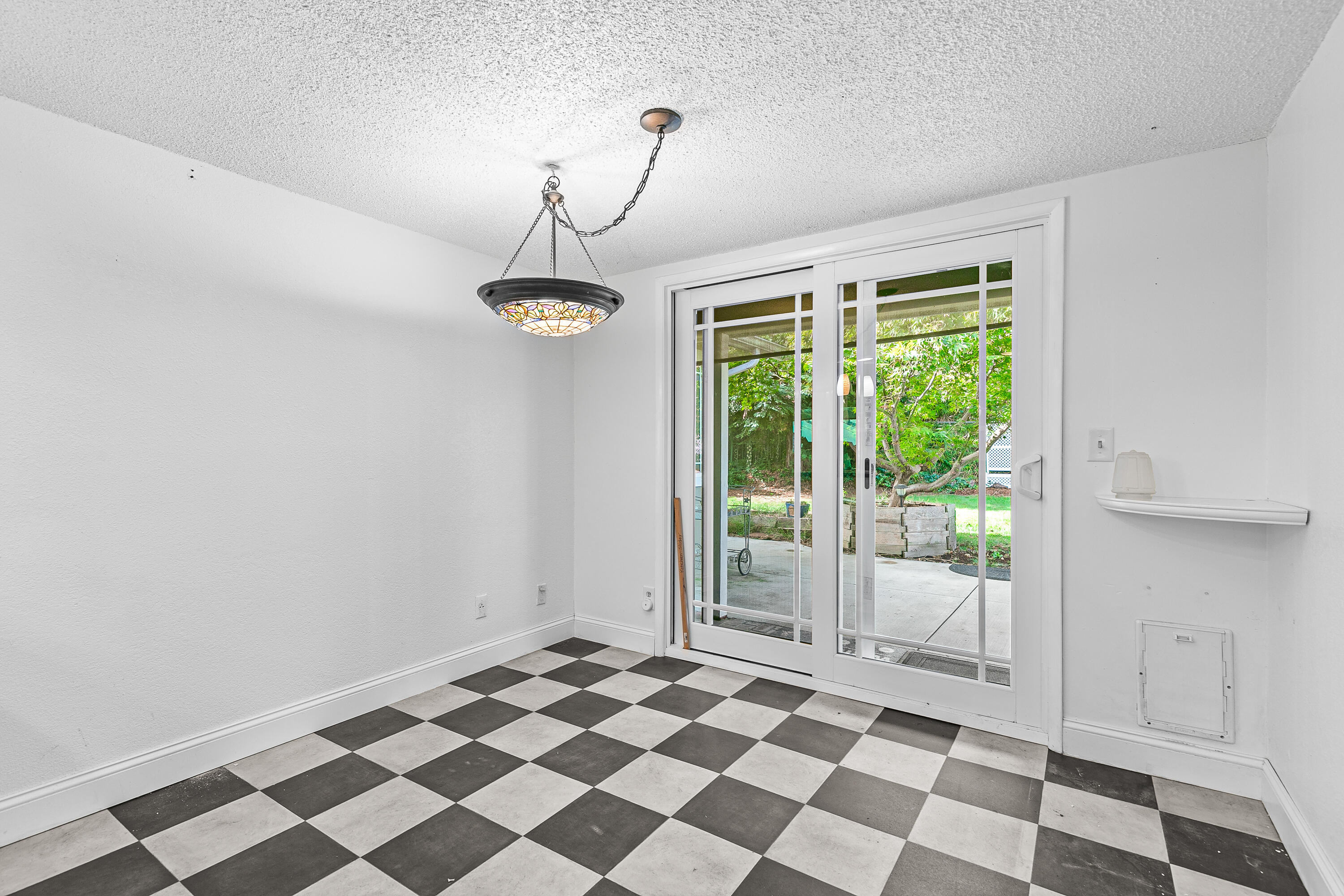 Blossom Hill Terrace Unit No 3 - Residential