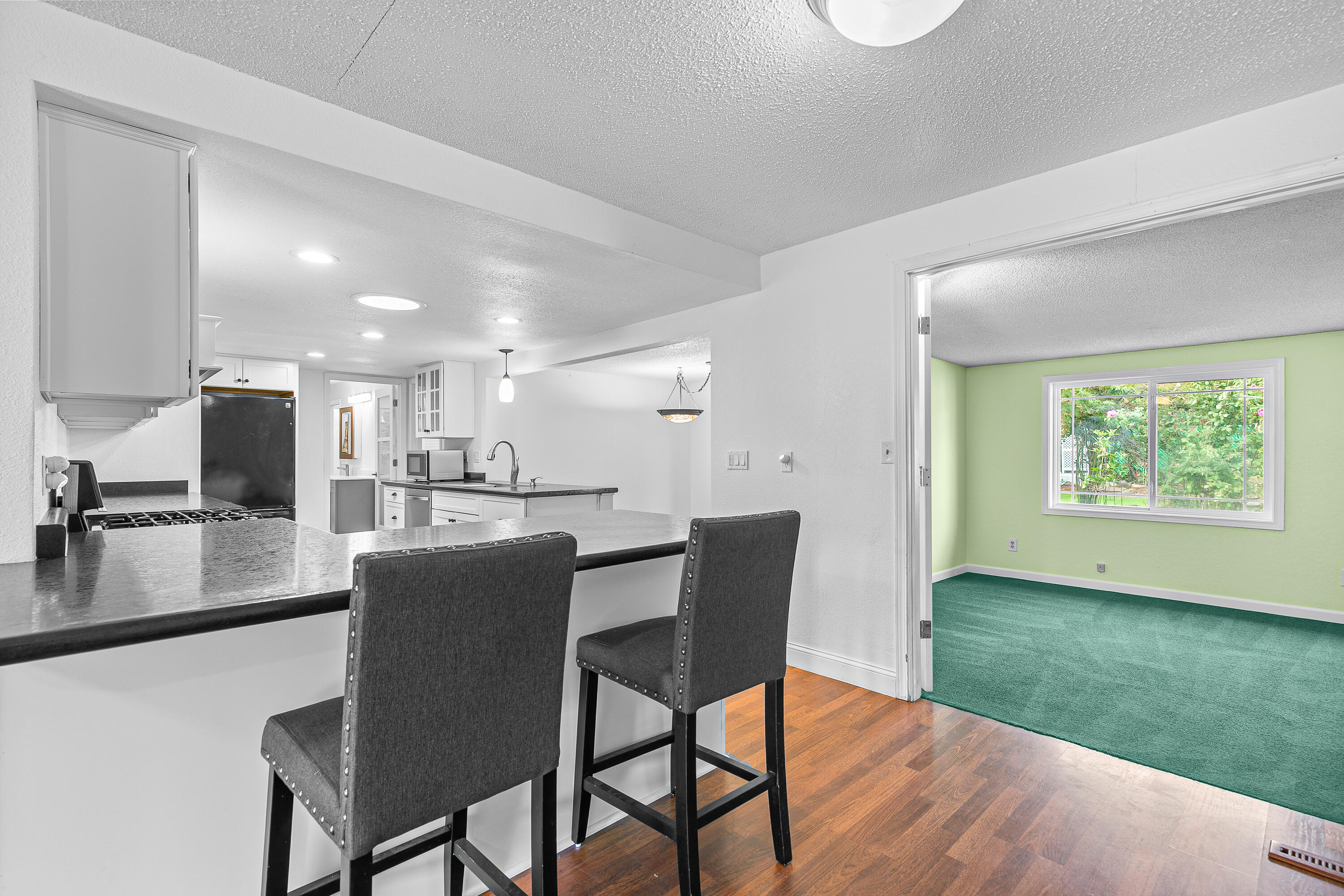 Blossom Hill Terrace Unit No 3 - Residential