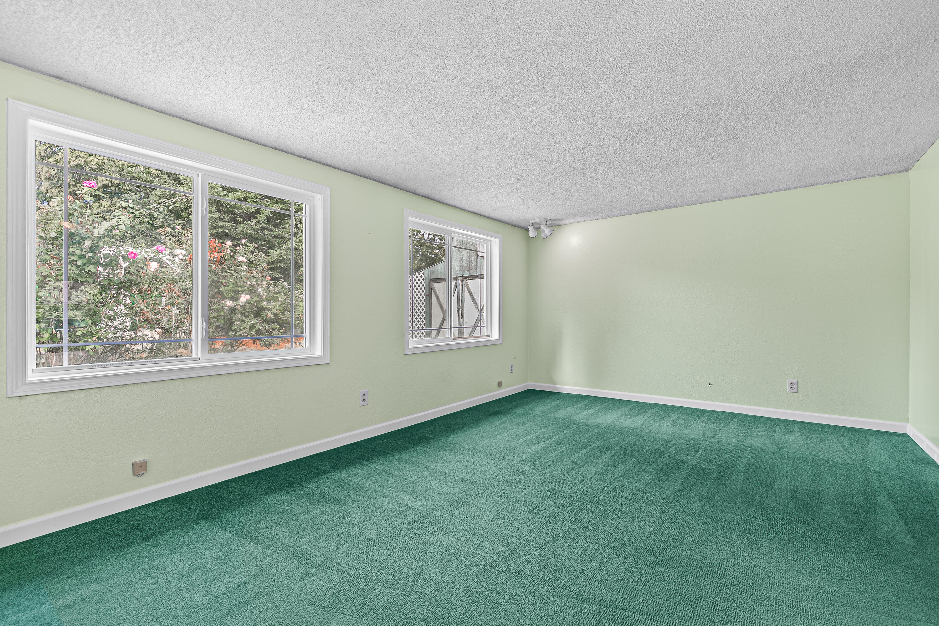 Blossom Hill Terrace Unit No 3 - Residential