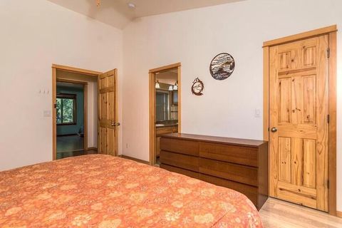 Tiny photo for 16691 Oakridge Place, La Pine, OR 97739 (MLS # 220211240)