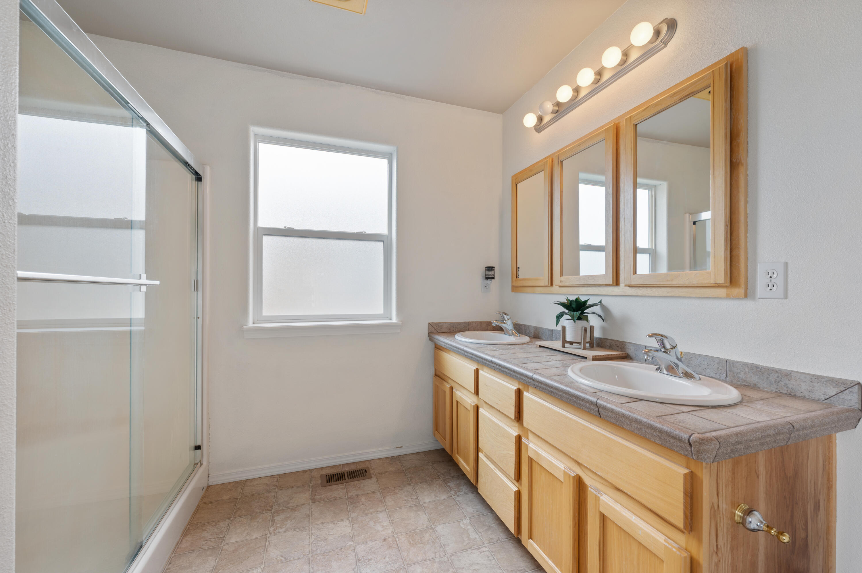 Diamond Bar Ranch - Residential