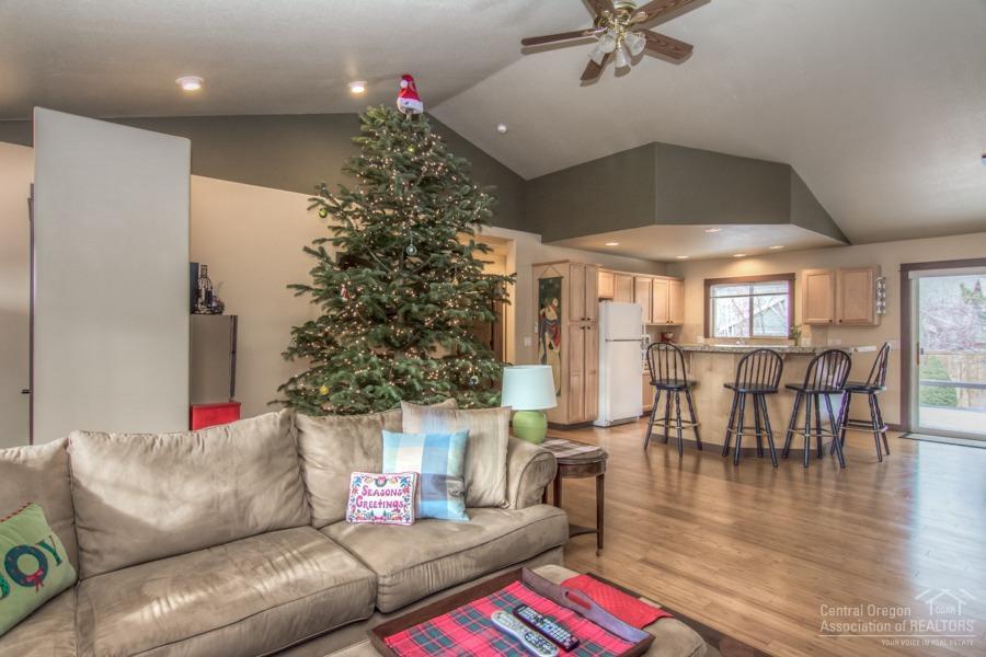 Boyd Acres View Est - Residential