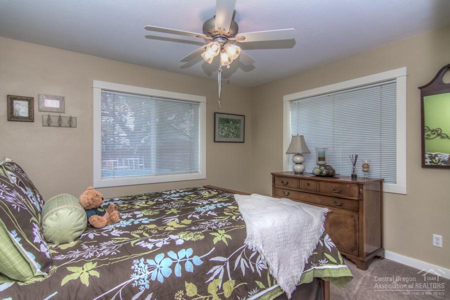 Boyd Acres View Est - Residential