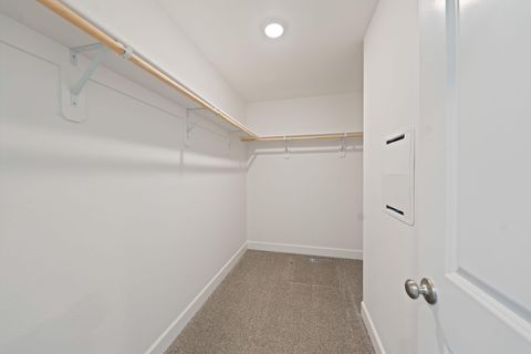 Tiny photo for 1050 NW Fairway Road #153, Madras, OR 97741 (MLS # 220212738)