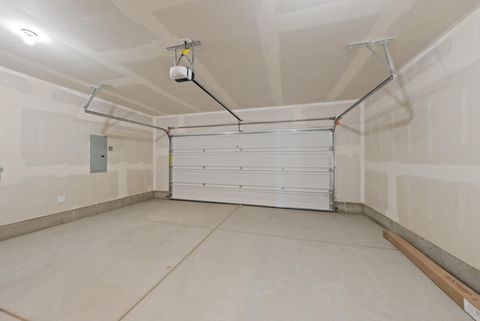 Tiny photo for 1050 NW Fairway Road #153, Madras, OR 97741 (MLS # 220212738)