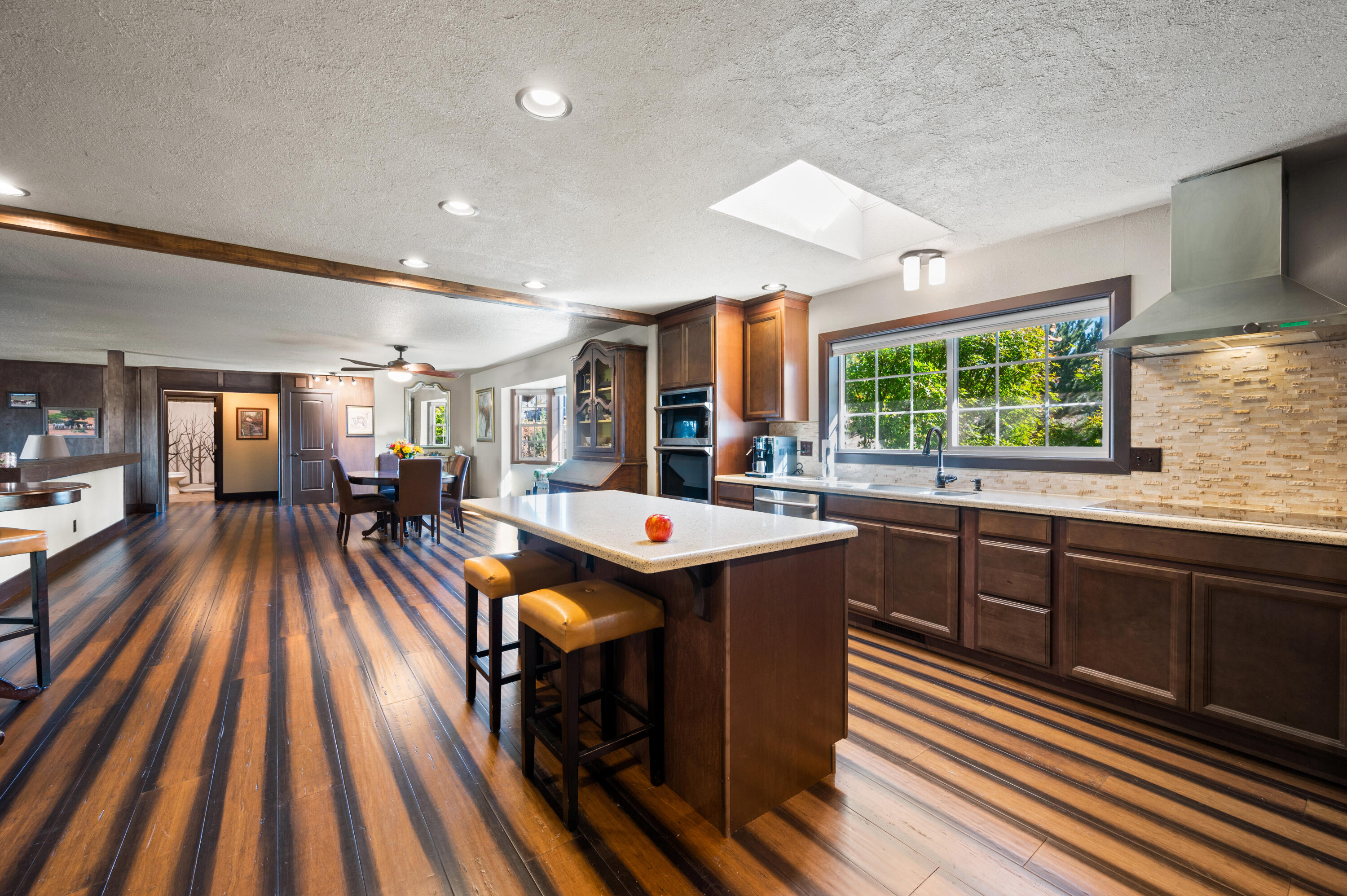 Hunts Three Sisters - Residential