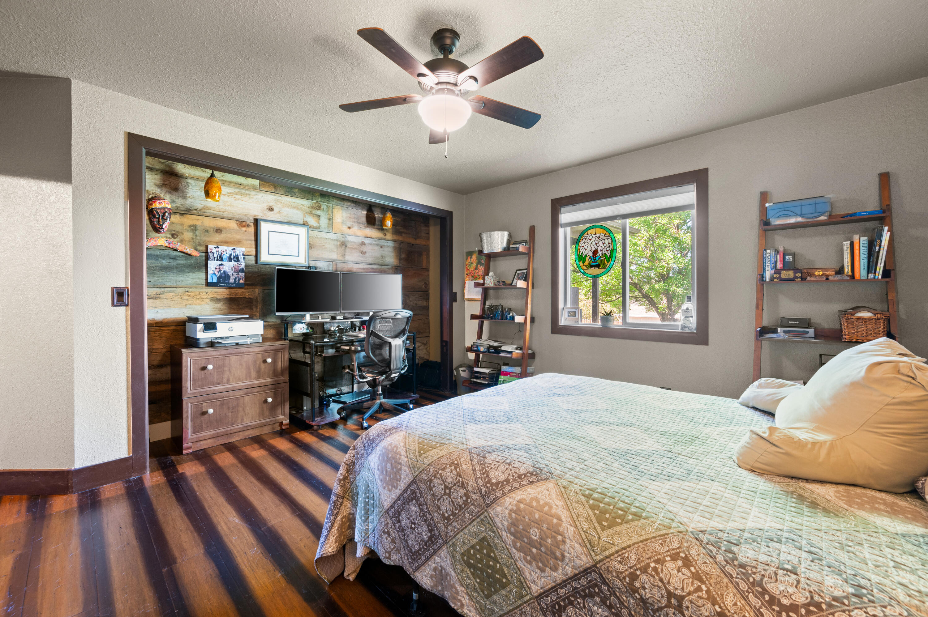 Hunts Three Sisters - Residential