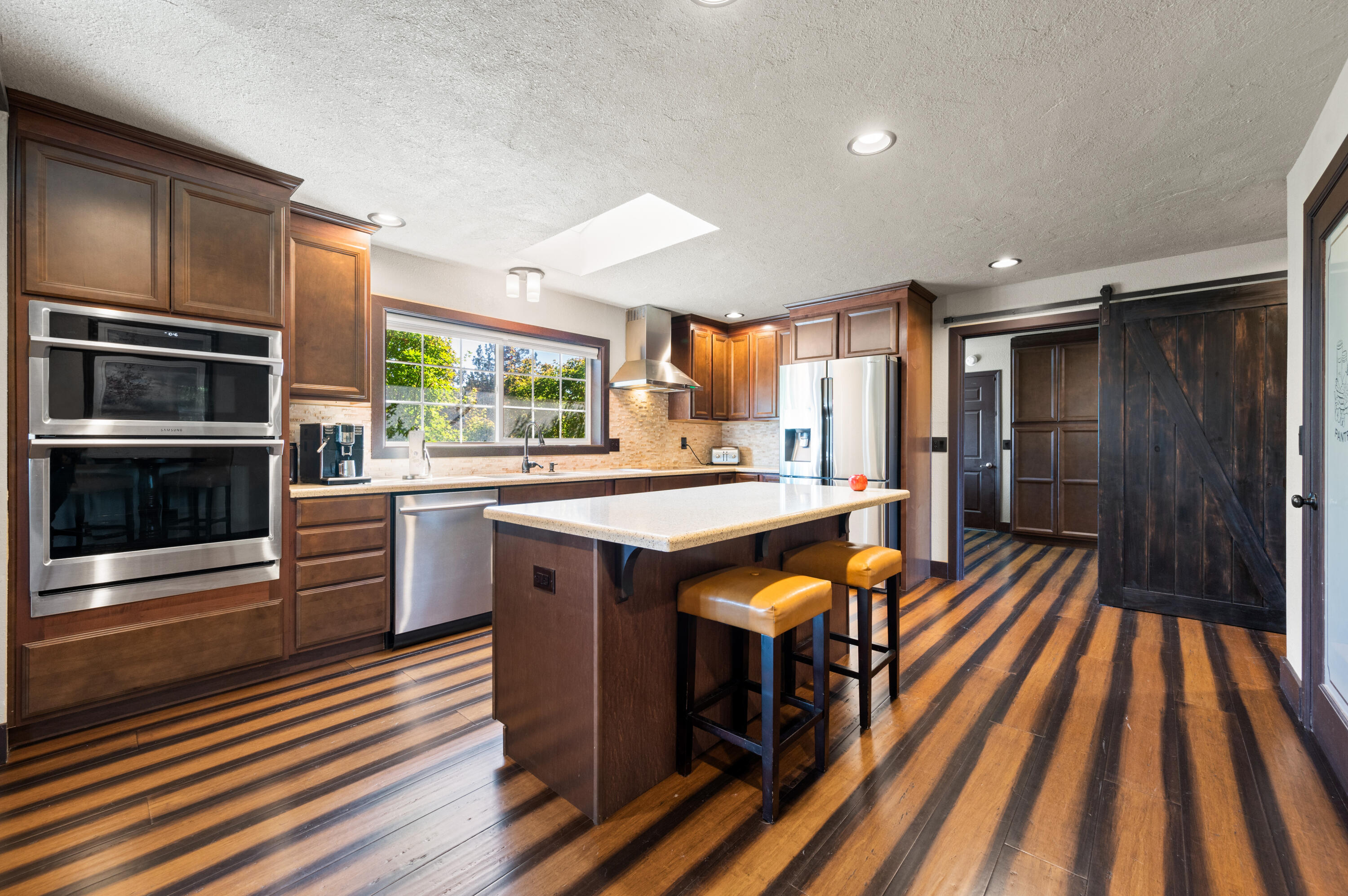 Hunts Three Sisters - Residential