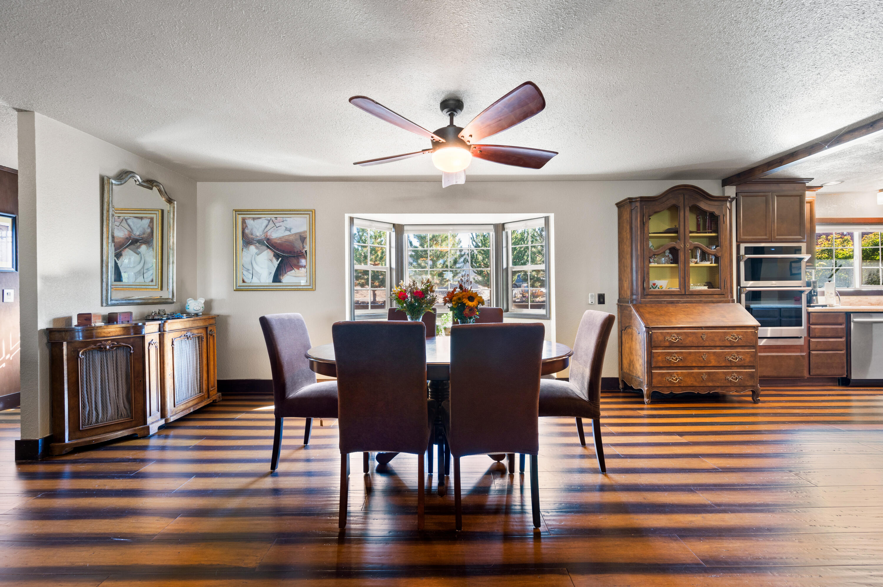 Hunts Three Sisters - Residential