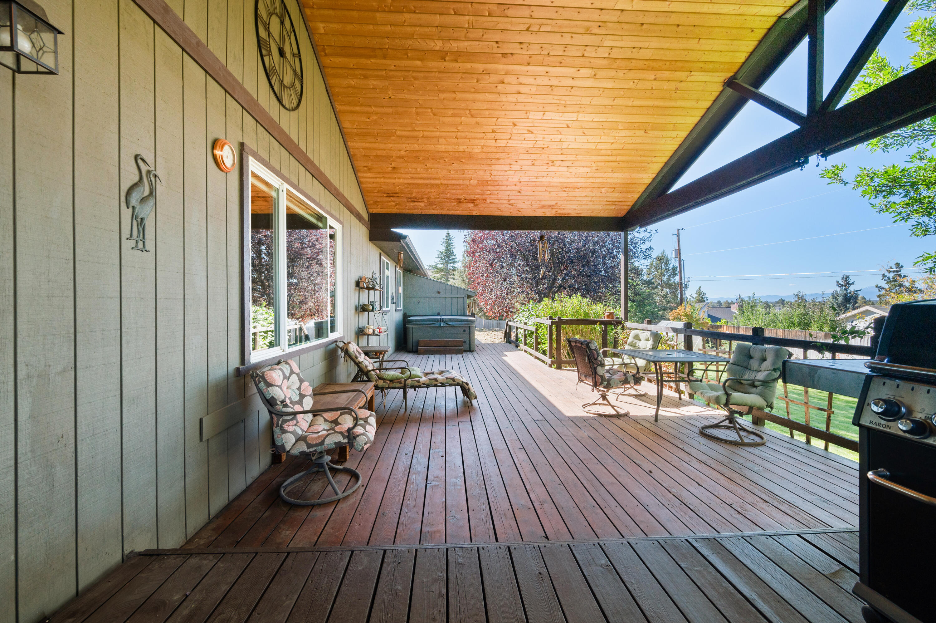 Hunts Three Sisters - Residential