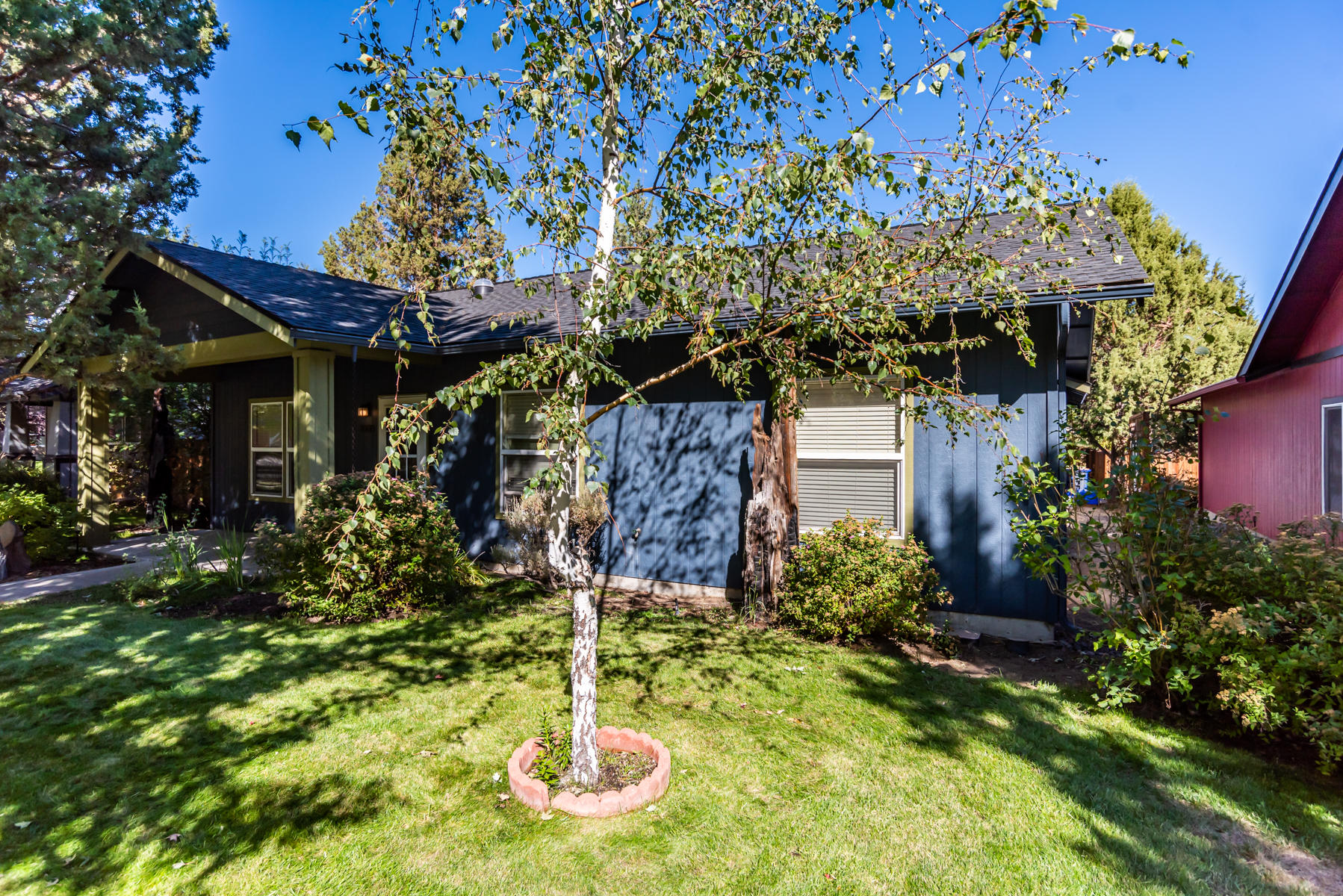 Larkspur - Residential