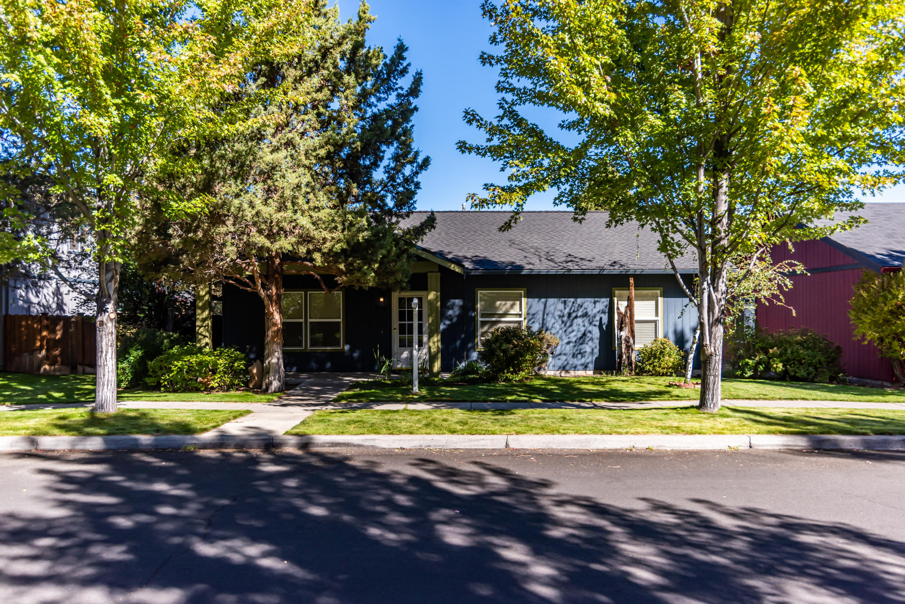 Larkspur - Residential