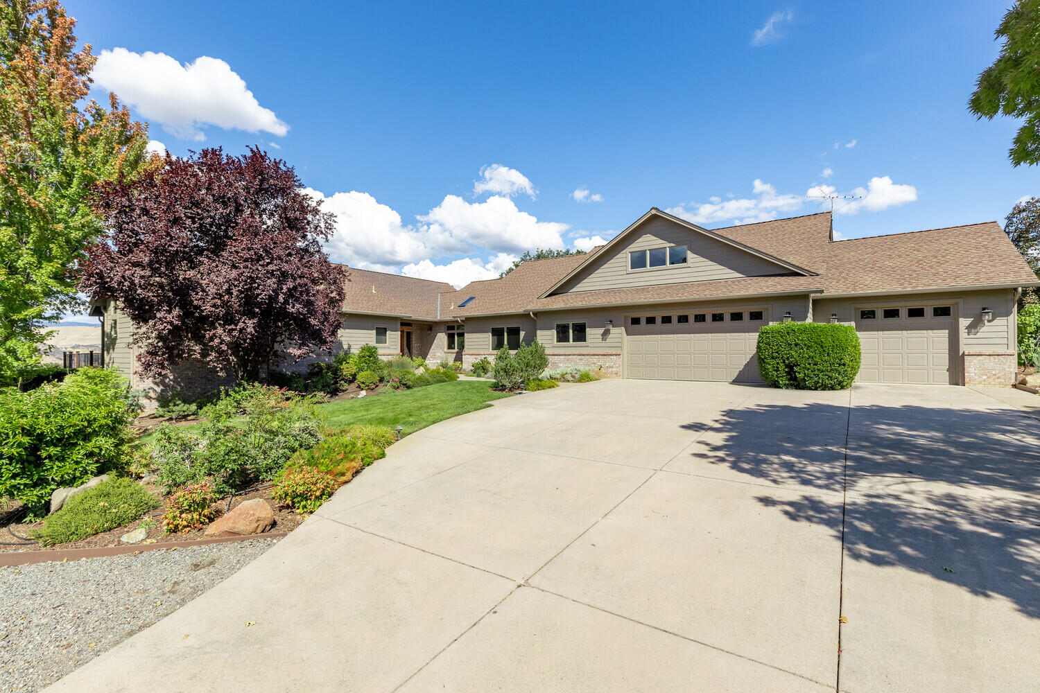 Sunny Oaks Subdivision - Residential