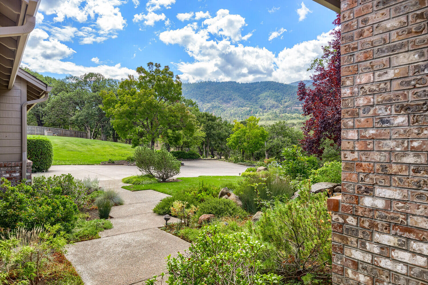 Sunny Oaks Subdivision - Residential